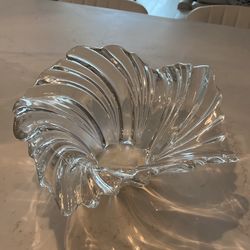 Mikasa Elegant Serving Bowl