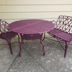 Cast Aluminum Vintage Set