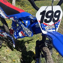 Kids nitro circus dirtbike bike