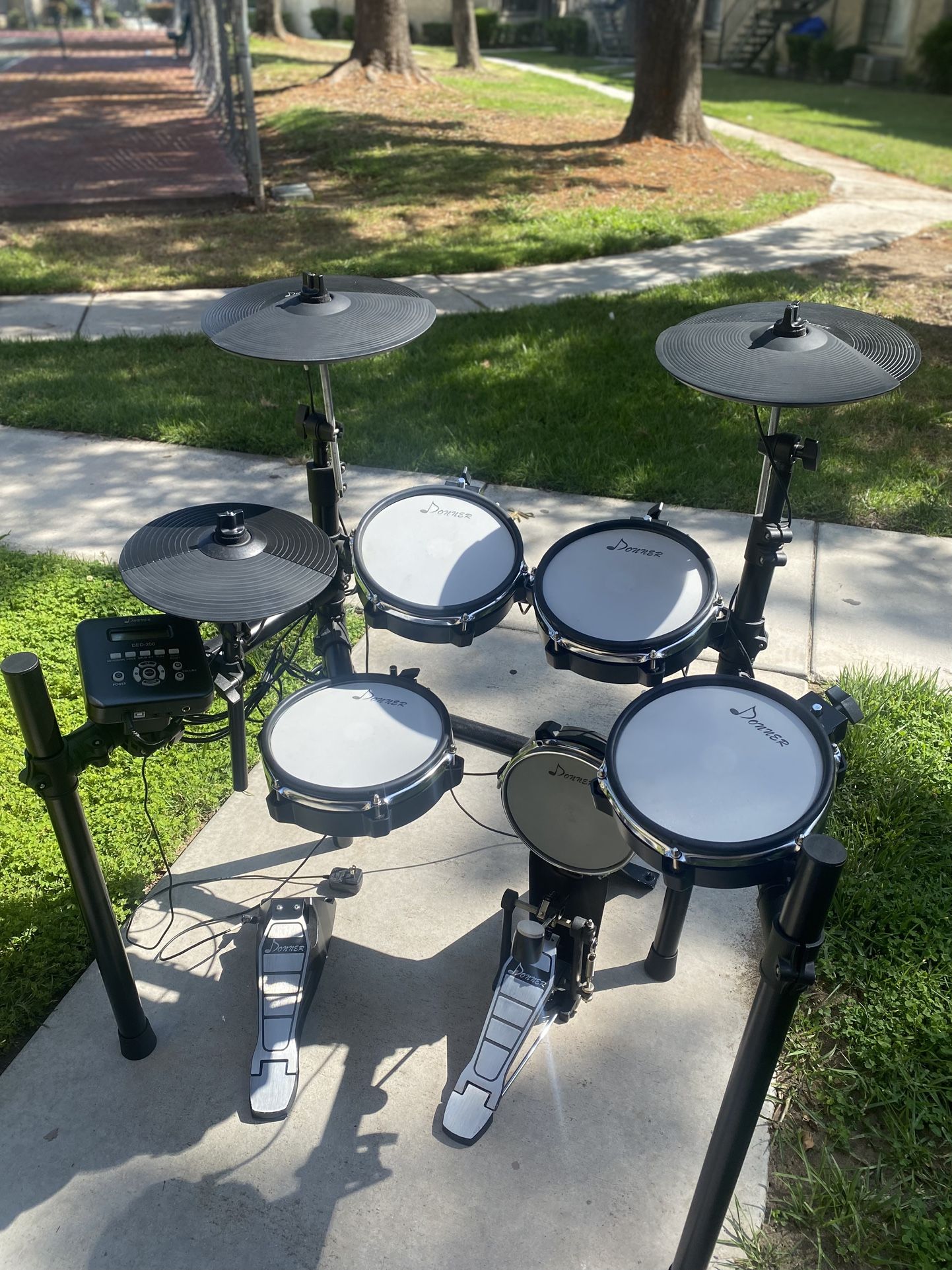 Electric Drum Set