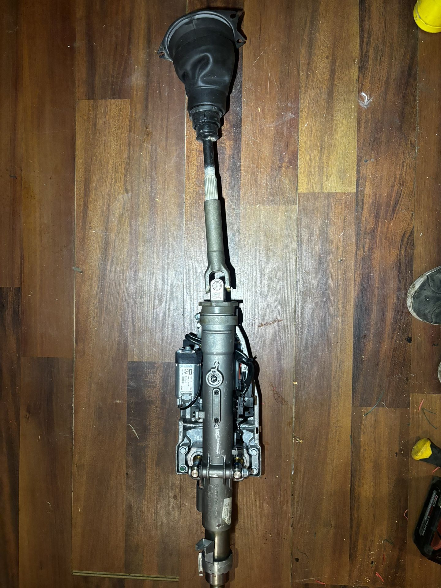 Mercedes W220 00-06 S Class Steering Column 