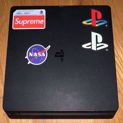 PS4 Slim
