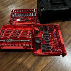 NEW Craftsman 242-Piece Mechanics Tool Set – SAE & Metric