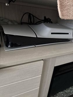 Ps5 two controllers 450