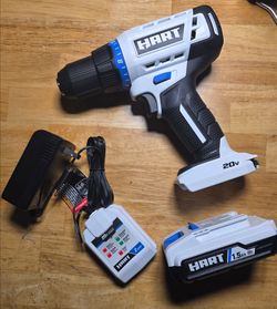 Drill/Driver 1/2 New with Battery.