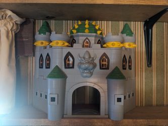 Bowser's Play Castle