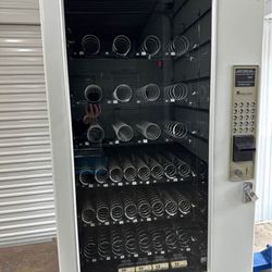Snack Combo Vending Machine 