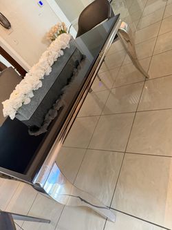 Glass Table Top with Chrome legs