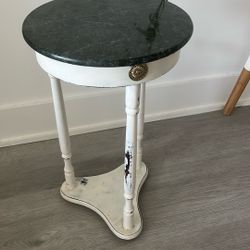 Rond Side Table