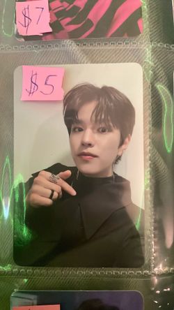 Stray kids photocard