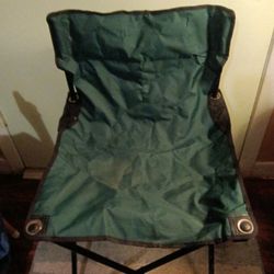 Green Canvas Quad Chair With Carrying Case Maximum Weight 225 Lb