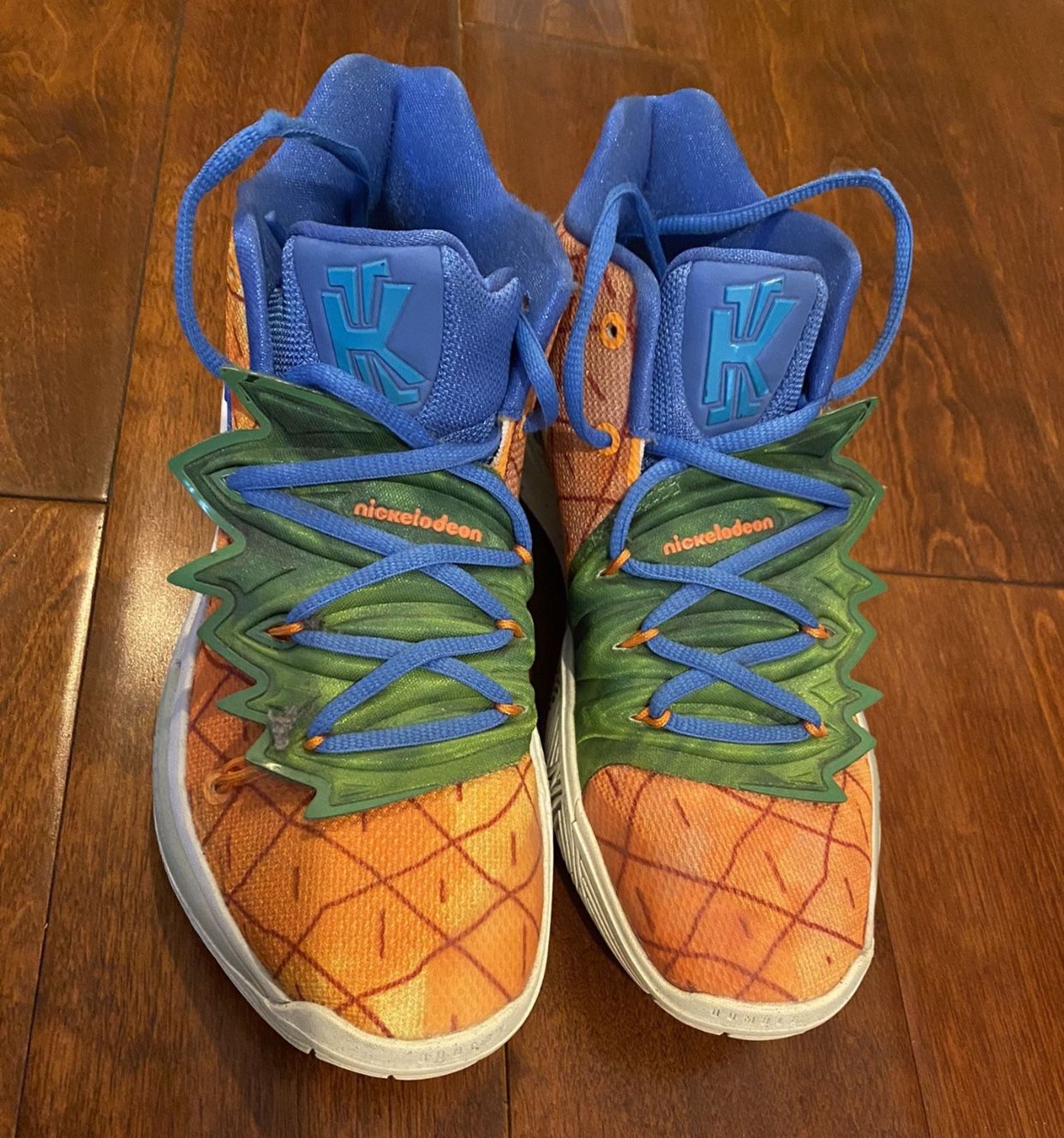 Nike Kyrie Spongebob Pineapple House Shoes