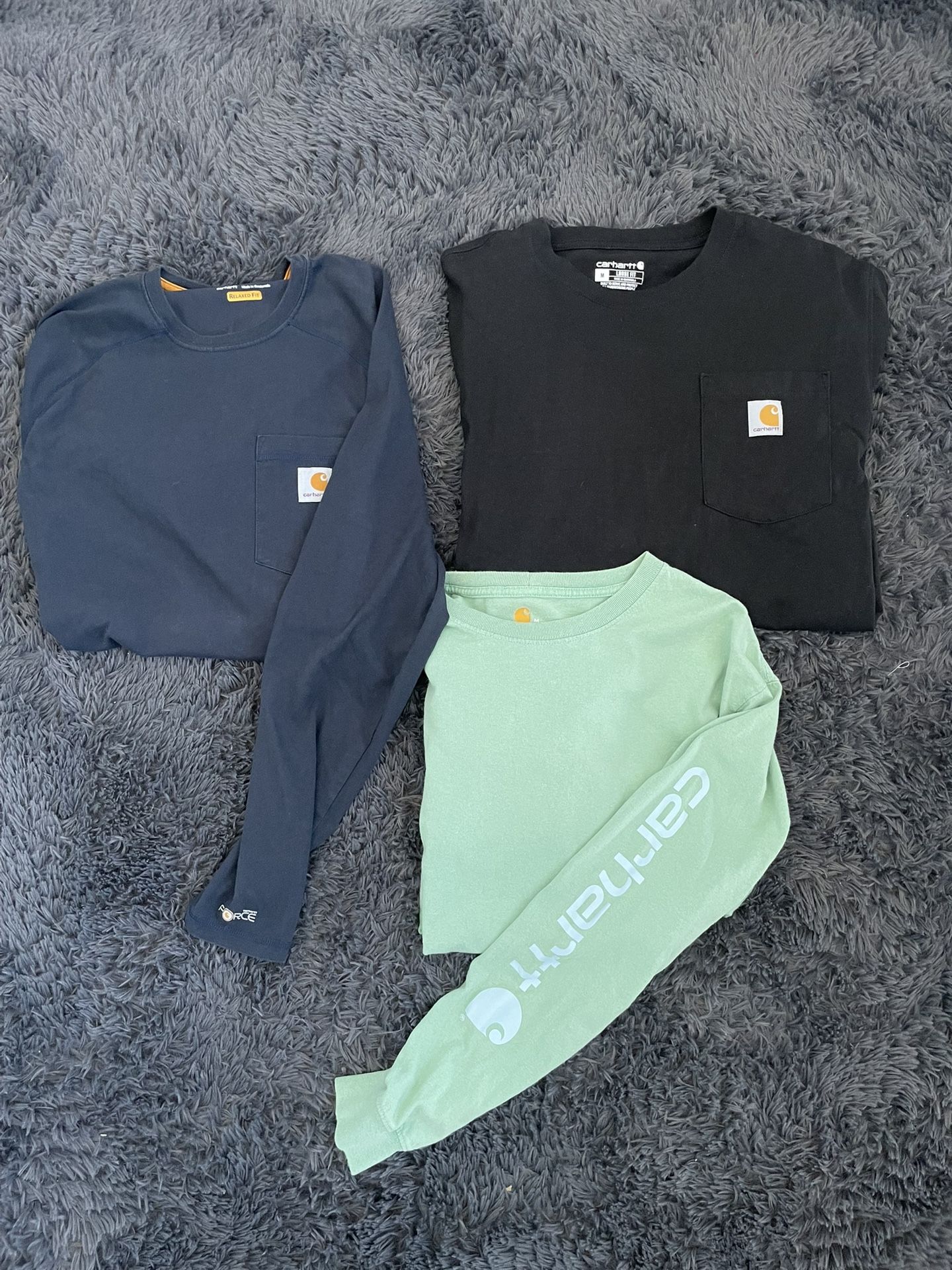 Carhartt long sleeve shirt bundle lot of 3 | 2 long sleeve black short sleeve | Men M