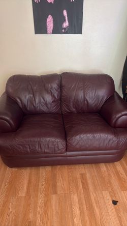 Burgundy Brown Leather Loveseat