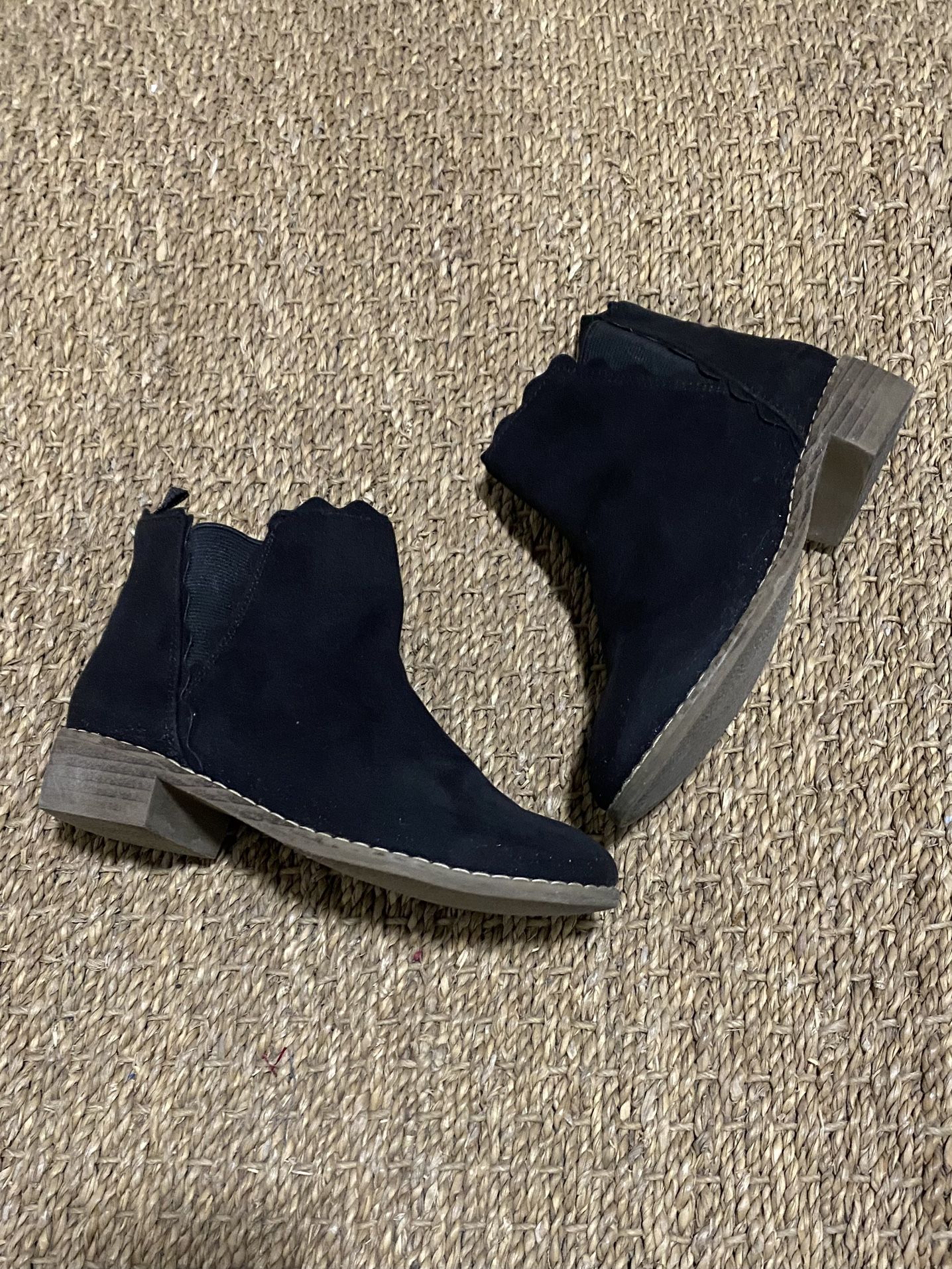 Gap Kids Girls Black Suede Ankle Boots Size 12