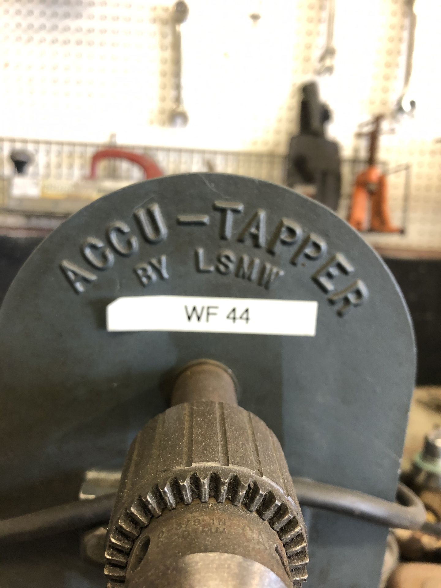 LSMW ACCU TAPPER MACHINE Other - Business equipment