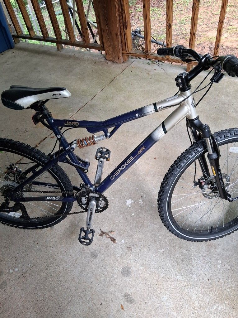 JEEP Pro Mountain Bike
