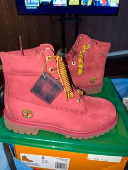 New Big Kids size 4 1/2 Timberlands