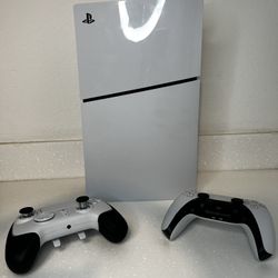 PS5 Slim Excellent Condition