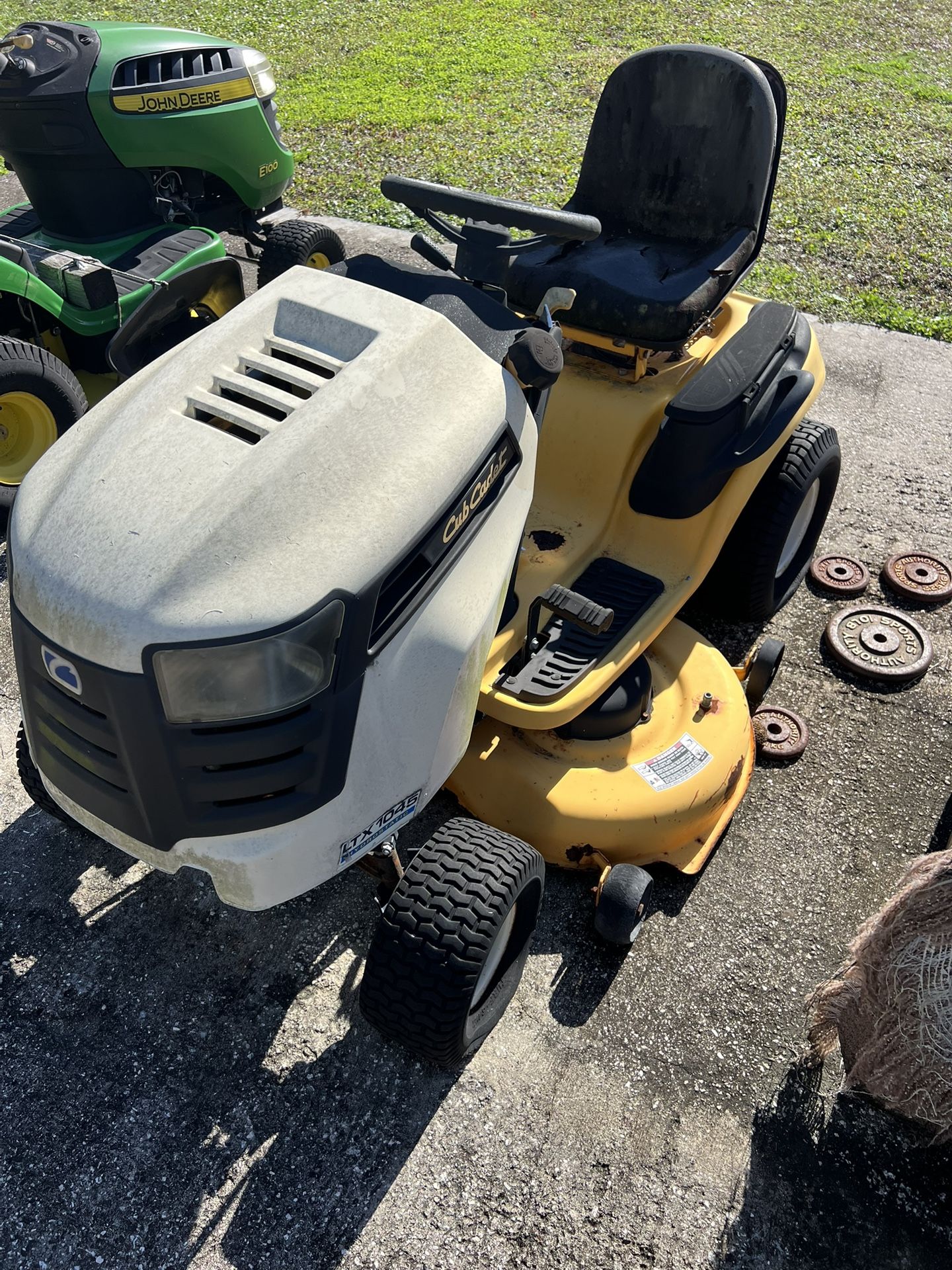 Cub Cadet Lawn Mower