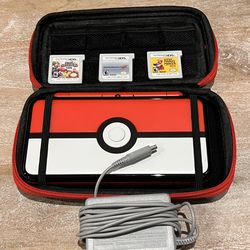 Nintendo 2DS XL Pokéball Edition + Games Bundle