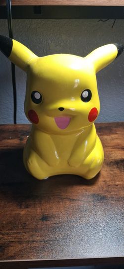 Pikachu bank