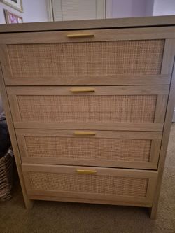Bamboo- Dresser with 4 drawers