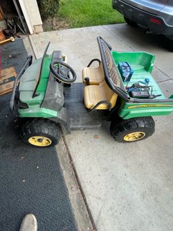 Peg-Perego John Deere Gator XUV 550 Battery-Powered Vehicle