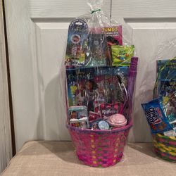 Easter Baskets ! Encanto / Hello Kitty / Dinosaur 