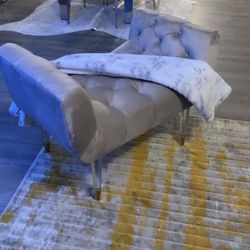 Luxe Grey Tufted Bench 