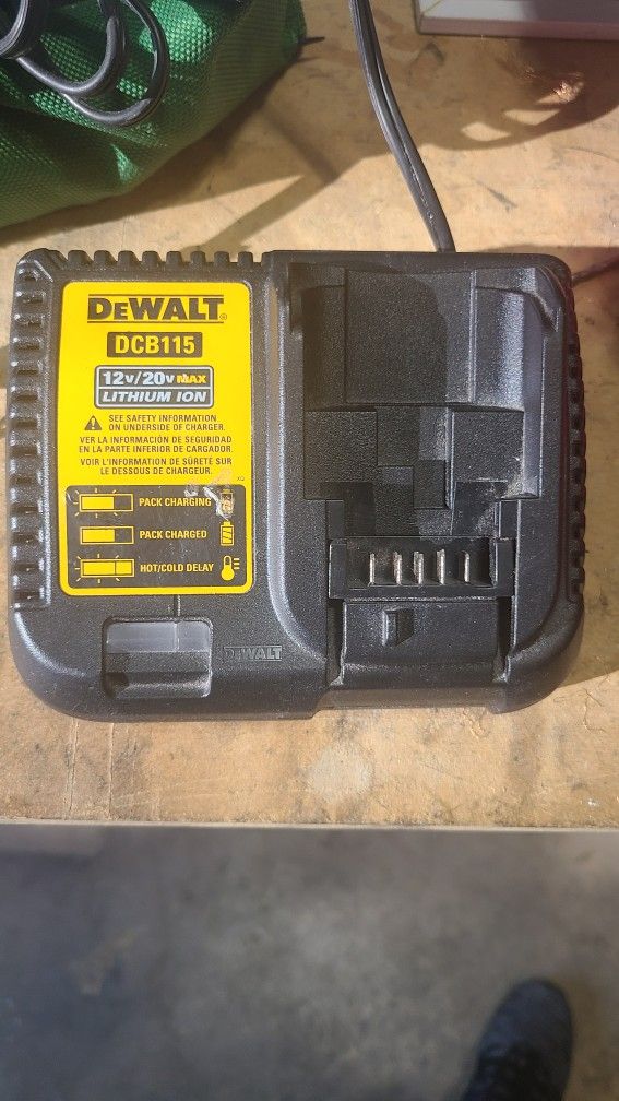 DeWalt Charger