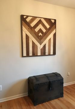 Pier 1 wood decor