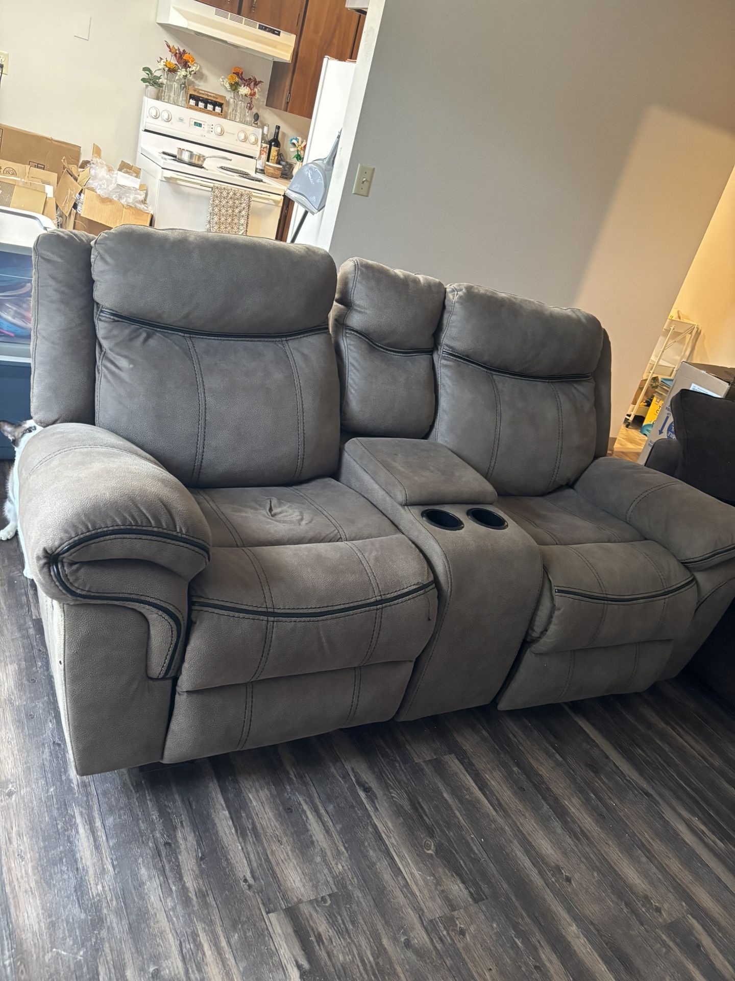 Power Reclining Love Seat