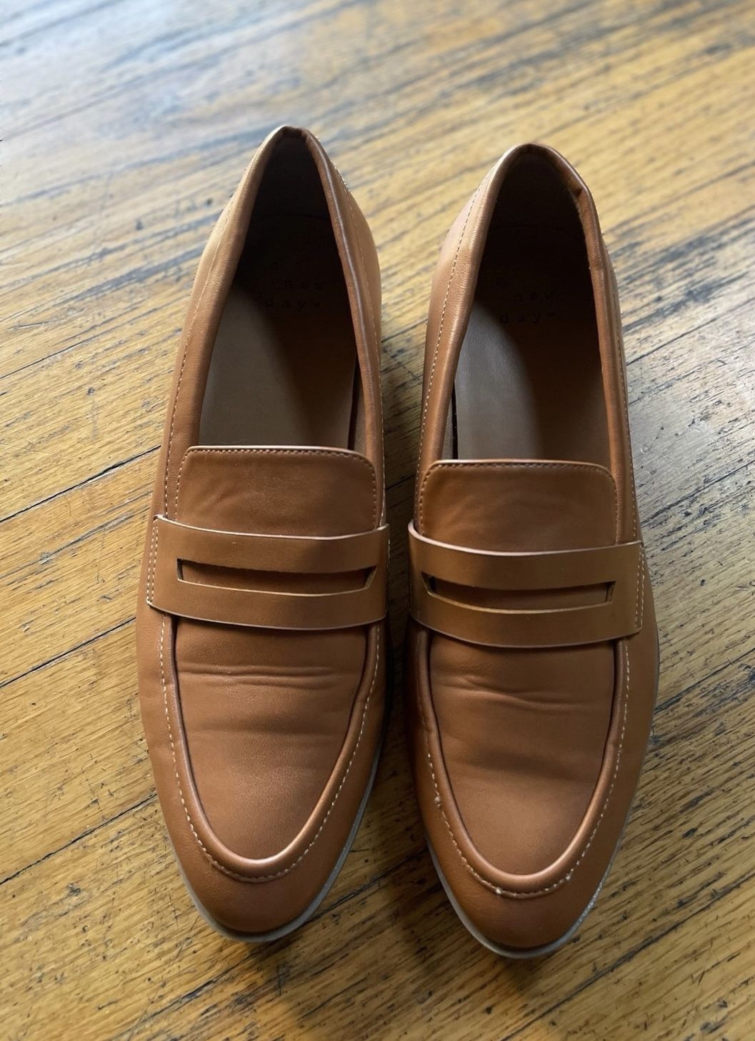 Women’s Camel Color Loafer Flats