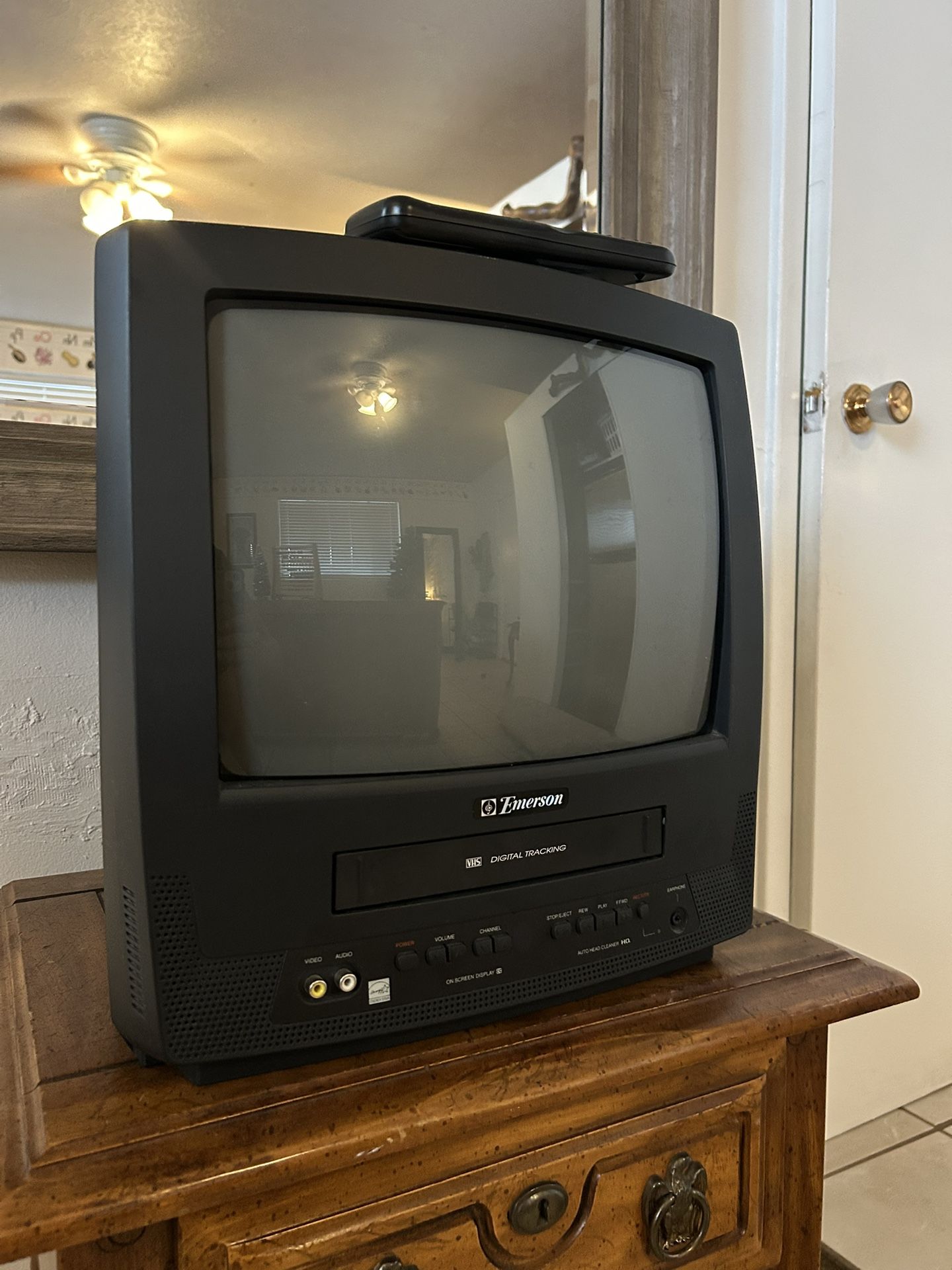 Emerson TV Works perfectly