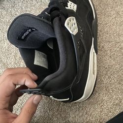 jordan 4s white thunders 