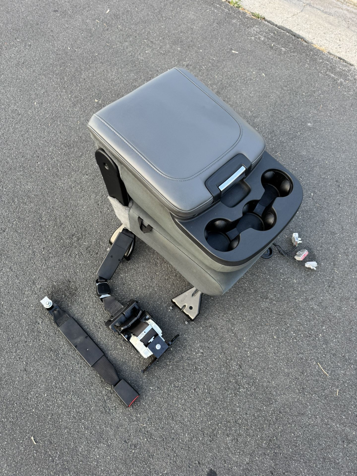 03-24 Dodge Ram Center Console Jump Seat
