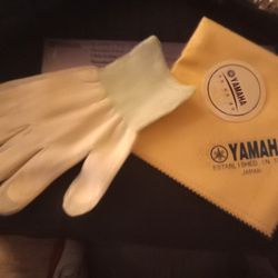 Yamaha Flute 