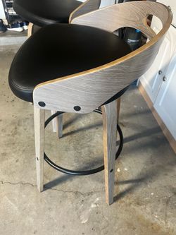 4 high  swivel bar stool high counter