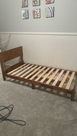 Twin size - Zinus Wood Platform Bed Frame with Headboard