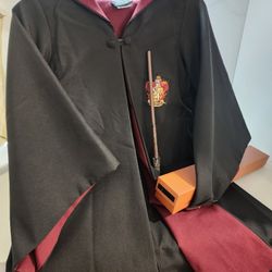 GRYFFINDOR Original Uiversal Studios Harry Potter Robe