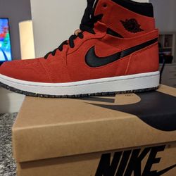 Jordan 1 Red Suede