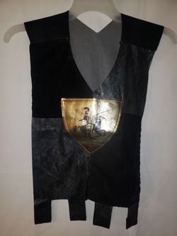 KNIGHTS KIDS VEST SIZE 6-8