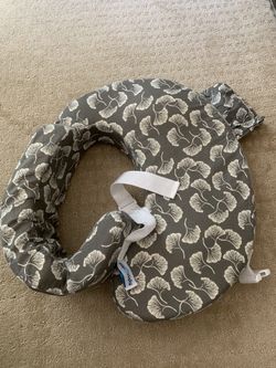 Nursing Pillow 