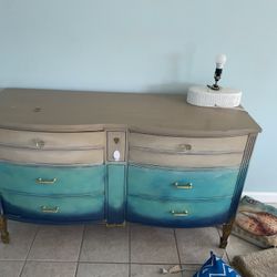 Nice FURNITURE GLASS TABLES, coffee tables / entertainment center 