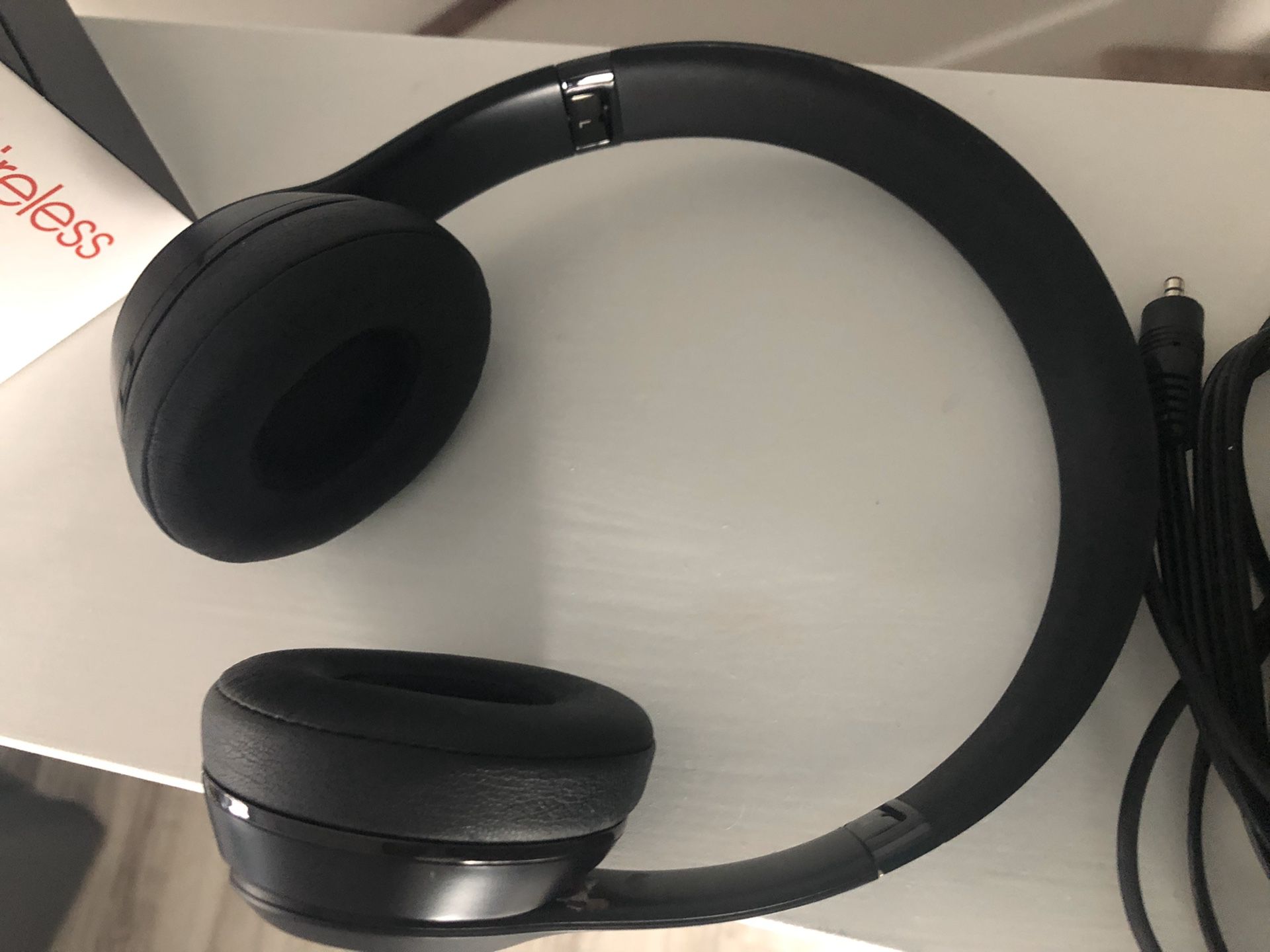 Beats by dr Dre solo 3 wireless headphones in black
