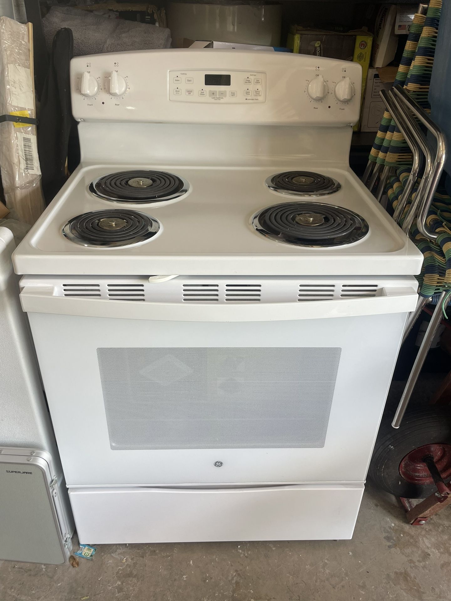 Electric Stove And Oven General Electric White