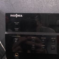 Insignia Home Theater Stereo Receiver 