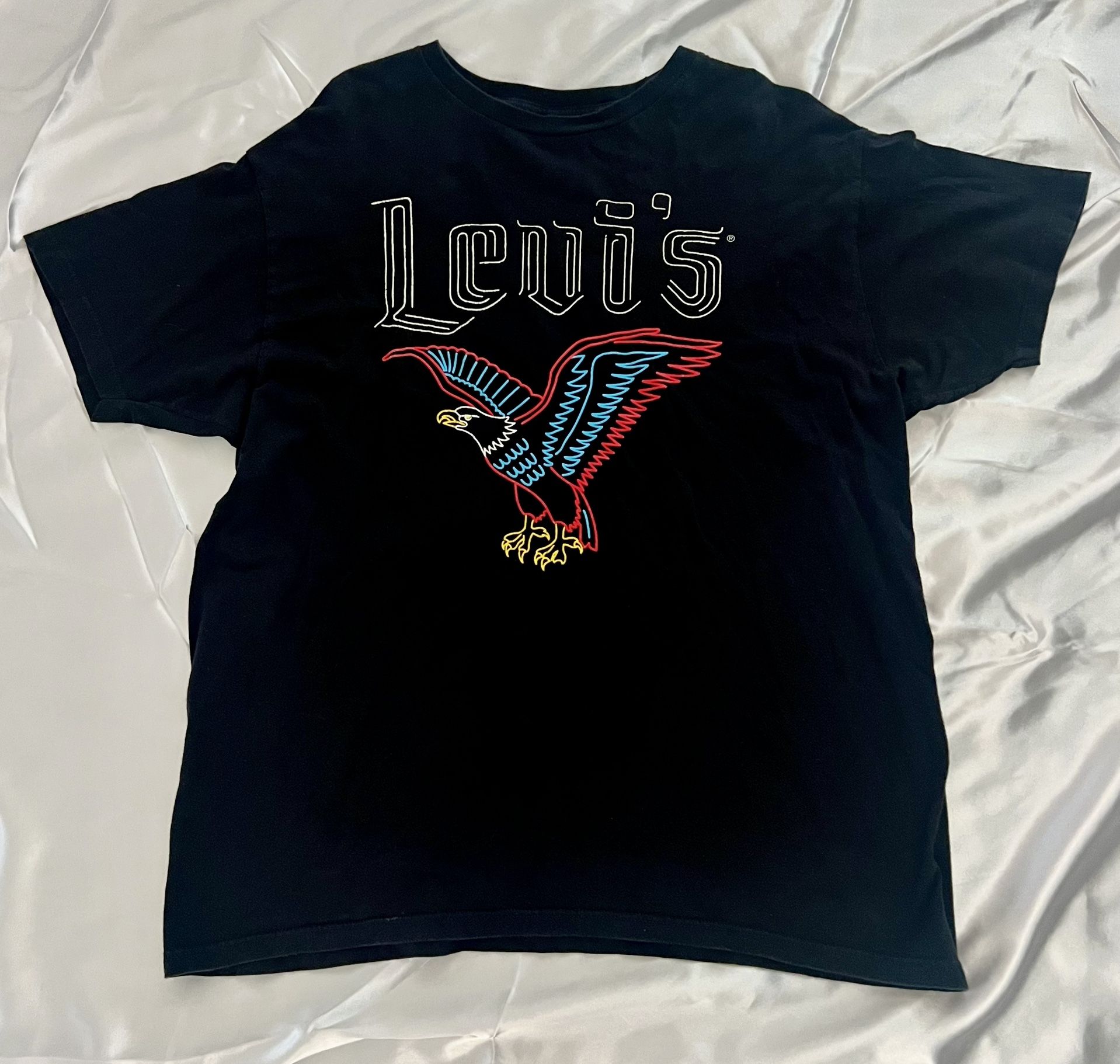 Men’s XL Lexi’s tshirt
