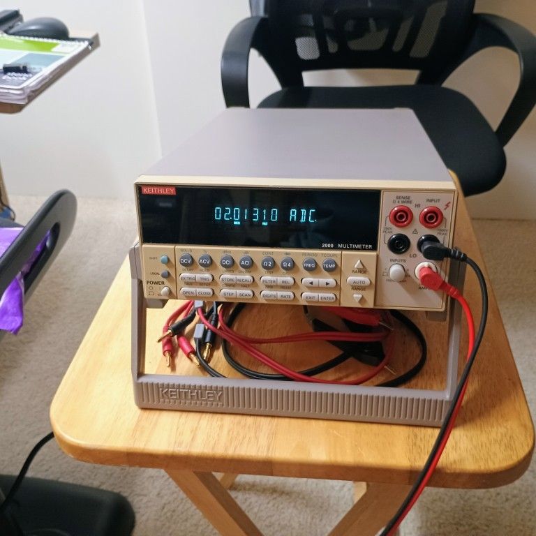 Keithley 2000 Benchtop 6-1/2 Digit Multimeter With 4 wire Kelvin probes